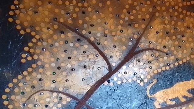 Необычная идея для оформления стены. Денежное дерево в интерьере. смотреть онлайн