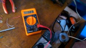 Делаем реле поворотов на 24 В из трех деталей для троллейбуса v  II