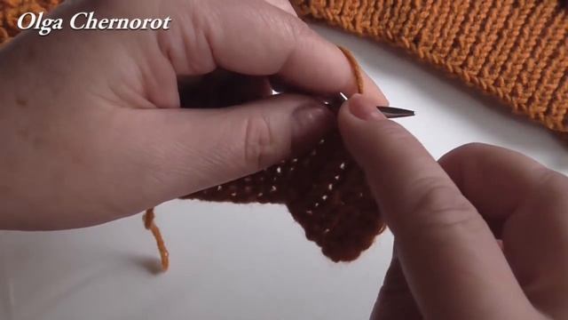 Вязаная шапка спицами. Женская шапка. Красивый узор. смотреть онлайн
