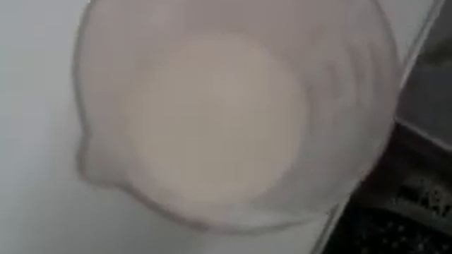 НЕНЬЮТОНОВСКАЯ ЖИДКОСТЬ смотреть онлайн