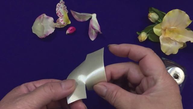 Easy ribbon orchid.DIY/Orquídea de las cintas/Орхидея из лент.У вас получится:) смотреть онлайн