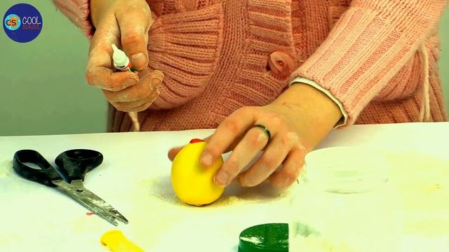 Как сделать мячики для жонглирования и снятия стресса (Cool School) смотреть онлайн