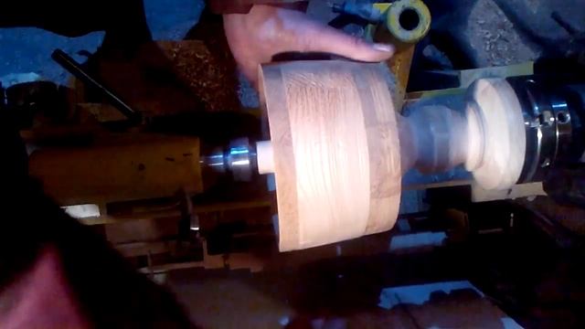 Ваза на токарном станке (Vase on the lathe) смотреть онлайн