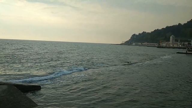 ЧЕРНОЕ МОРЕ ОСЕНЬЮ. смотреть онлайн