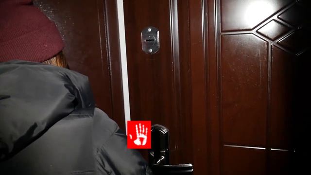 Соседи рассказали как жила девушка, которая сбросила 7-месячного ребенка в реку смотреть онлайн