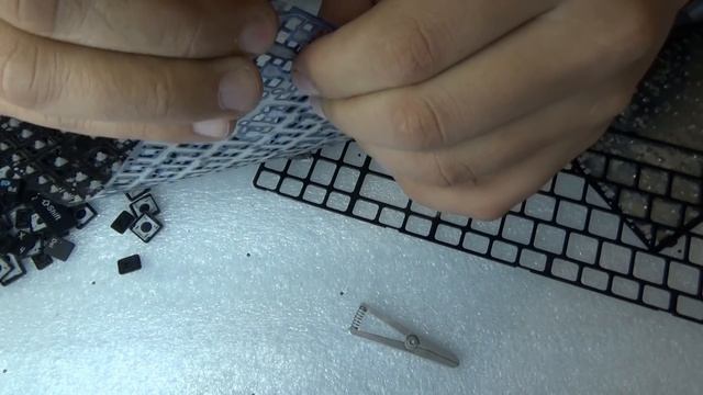 Ремонт клавиатуры ноутбука. Есть ли смысл? смотреть онлайн