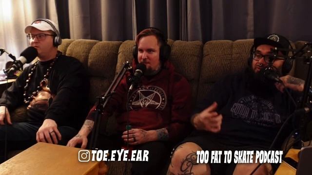 ESCAPE FROM DEATH BLOCK 13 REVIEW! Too Fat to Skate Podcast смотреть онлайн