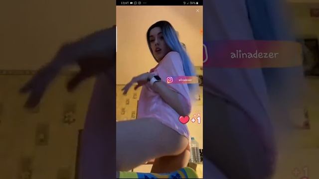 What the nice Ass; Live with no underware смотреть онлайн