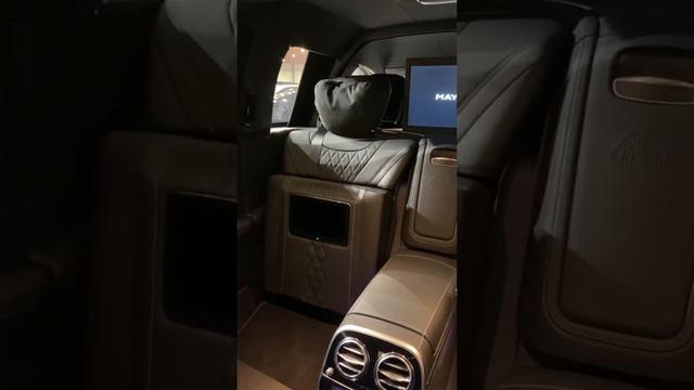 First-Class: Mercedes-Maybach S650 Pullman Guard V12 смотреть онлайн