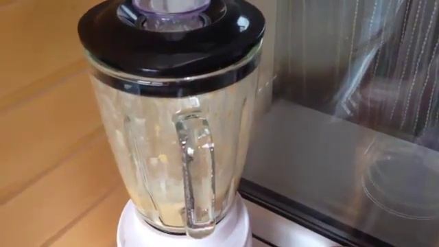 Рецепт бананово ванильного коктейля Wellness смотреть онлайн