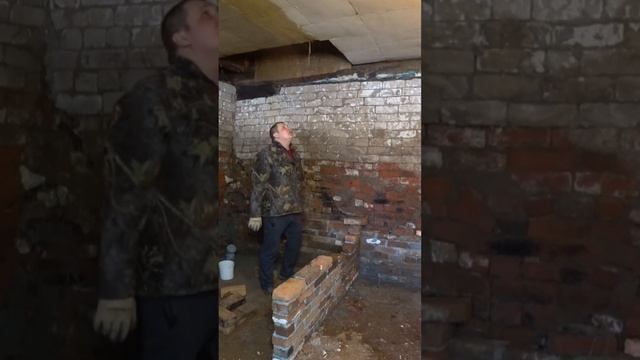 Строим кирпичные перегородки из б/у кирпича 8 часть смотреть онлайн