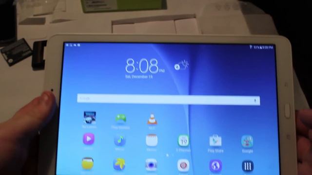Samsung Galaxy Tab E - U.S. / Canada Unboxing and Review смотреть онлайн