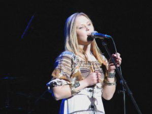 Пелагея — Сронила колечко (A cappella, Санкт-Петербург 2006)