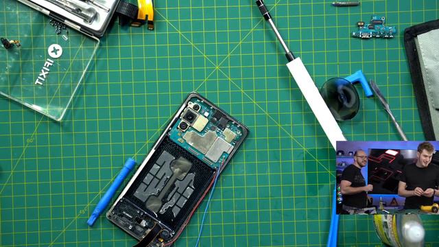 Dá pra consertar seu próprio celular? Vamos ver AO VIVO se vai dar certo (ou não)! смотреть онлайн