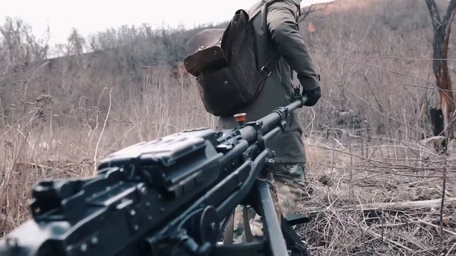 Срубить дерево РПГ-18, РПГ-22 или  50 пулями 12,7