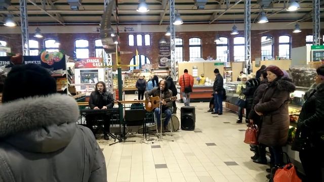 8 марта на центральном рынке - Лиепая смотреть онлайн