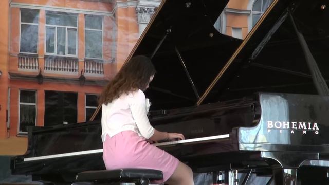 Edvard Grieg The Stream - Aleksandra Kuzmina смотреть онлайн