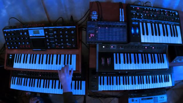 Old School Synth Improvisation смотреть онлайн