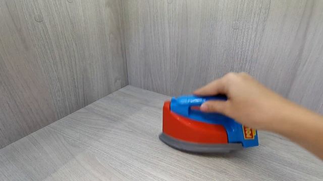 Утюг игрушка смотреть онлайн