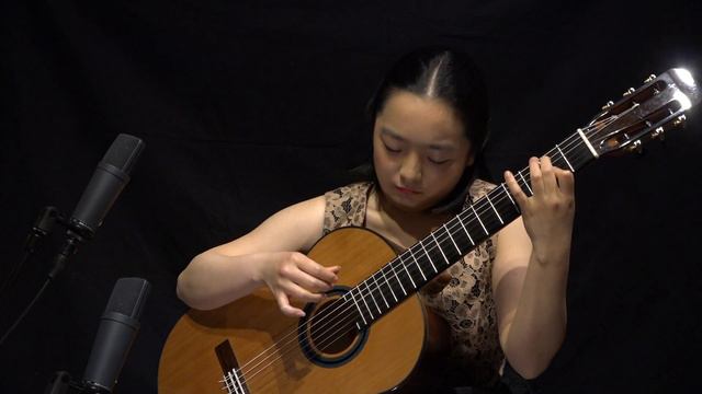 Kanahi Yamashita plays Chaconne from the Violin Partita Nr.2 BWV1004 (J.S.Bach) смотреть онлайн