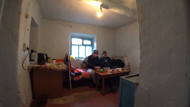 Первый раз! Мукбанг в старом доме у реки, Поменяли дачу на дом в деревне, Купили дом в деревне смотреть онлайн