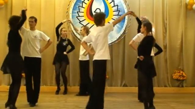 Немецкий танец Woaf. Deutsche Quelle смотреть онлайн
