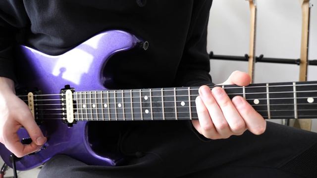 Crazy Whammy Bar Tricks! смотреть онлайн