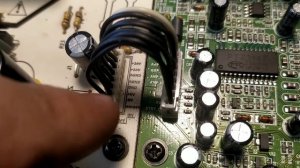 Краткий обзор ремонта музыкального центра Philips.