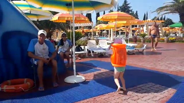 Адлер, аквапарк "Амфибиус" смотреть онлайн