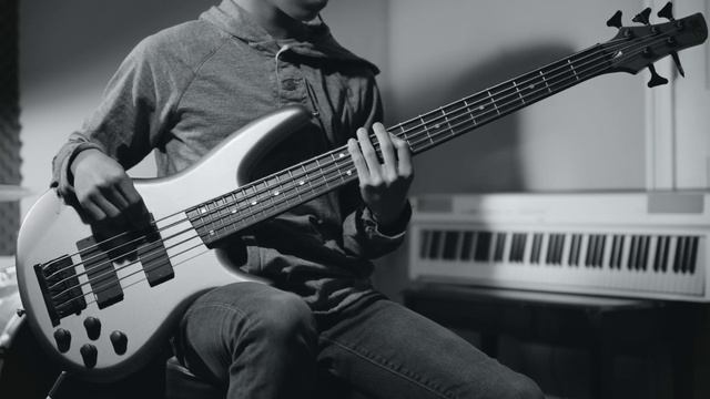 Firm Foundation - Maverick City Music, Cody Carnes // Bass Tutorial (FREE TABS!)