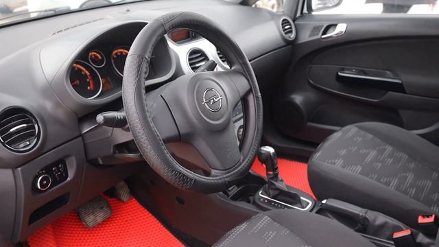 Opel Corsa смотреть онлайн