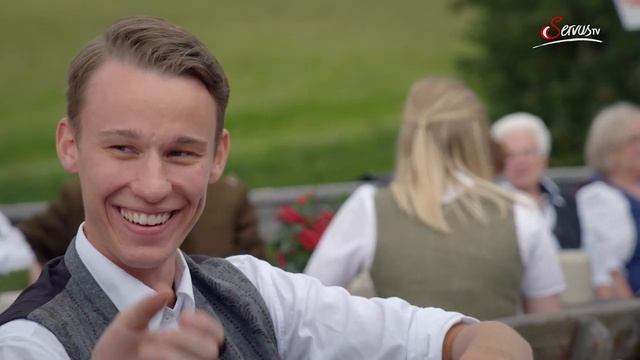 SERVUS Musikantenstammtisch aus FILZMOOS смотреть онлайн