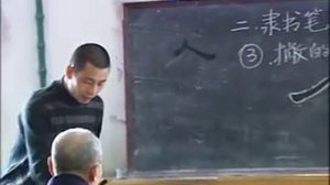 Тихо вокруг. Только не спит барсук.