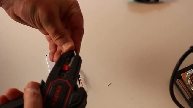 Quick Fix! Corsair Virtuoso Wireless Battery Change смотреть онлайн
