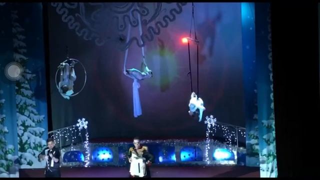 Воздушная гимнастика-Григорян Светлана,Савельева Ева,Стаднюк Екатерина смотреть онлайн