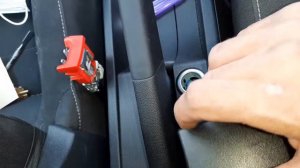 Фиксатор ремня безопасности( как разобрать)