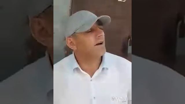 Аварская песня на пандуре Асильдар Шахбанов 