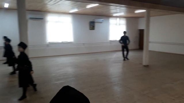 Абхазский танец! Ансамбль Афыртын! Абхазия, Гагра. смотреть онлайн