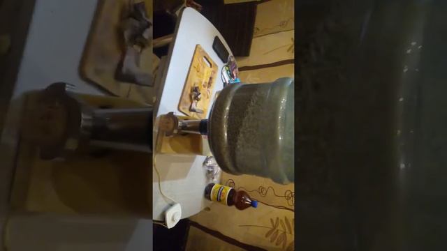 Автокормушка для кур своими руками смотреть онлайн
