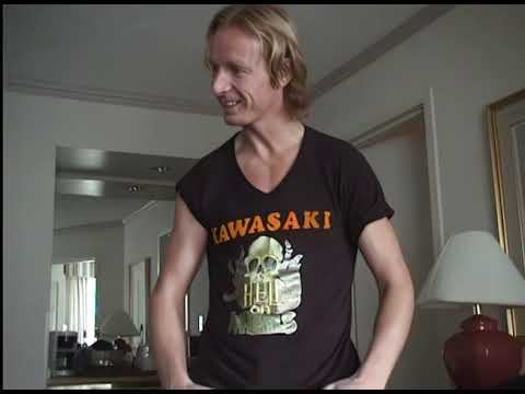 Freak Show - The Real Gigolo History Movie (Scale to HD + AI Enhanced) смотреть онлайн