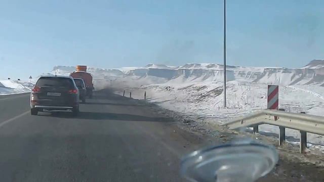 Мужик думает что он Полицейский. Дорога в Домбай. Село Важное. смотреть онлайн