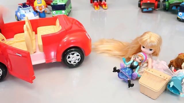 кукла с машинкой. Frozen Elsa Princess Doll cars Toy. видео. обзор для девочек. смотреть онлайн