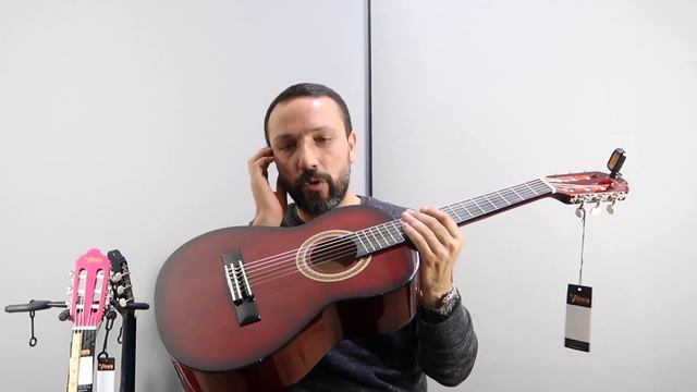 Valencia VC102 1/2 Klasik Çocuk Gitarı смотреть онлайн
