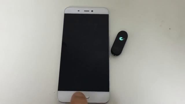 How To Pair New Mi Band 2 to Xiaomi Smartphone смотреть онлайн