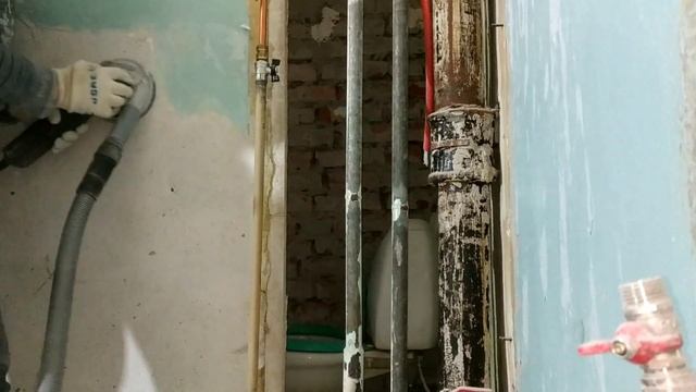 Быстрое снятие старой краски со стены. смотреть онлайн