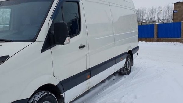 Отзыв владельца Volkswagen Crafter 2.5 . 2008 .