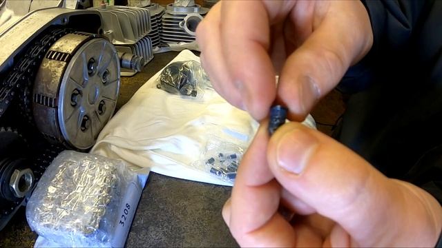 Удачное закрытие сезона \ Посылки для контента \ Собираю мотор Ява 638 (Jawa 638)