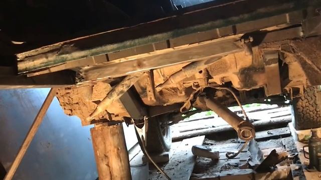 Перевариваю задние лонжероны на ниве 21213