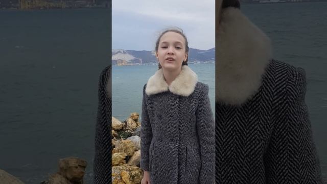 Некрасова Виктория - читает авторкое стихотворение "Родная речь" смотреть онлайн