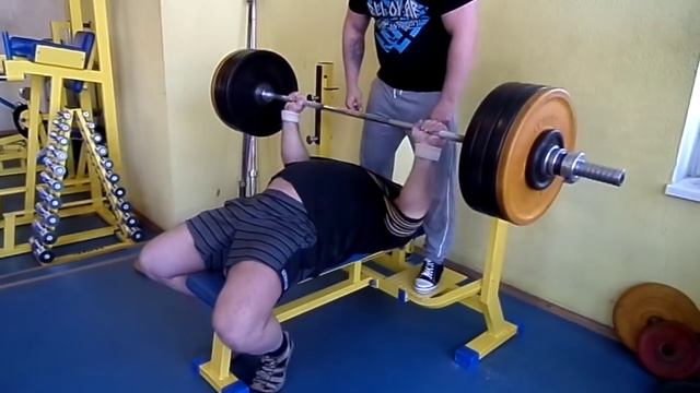 Андрей Гальцов жим лежа 200 кг на 30 раз Bench Daddy / Andrey Galtsov Benchpressing 200kg X 30